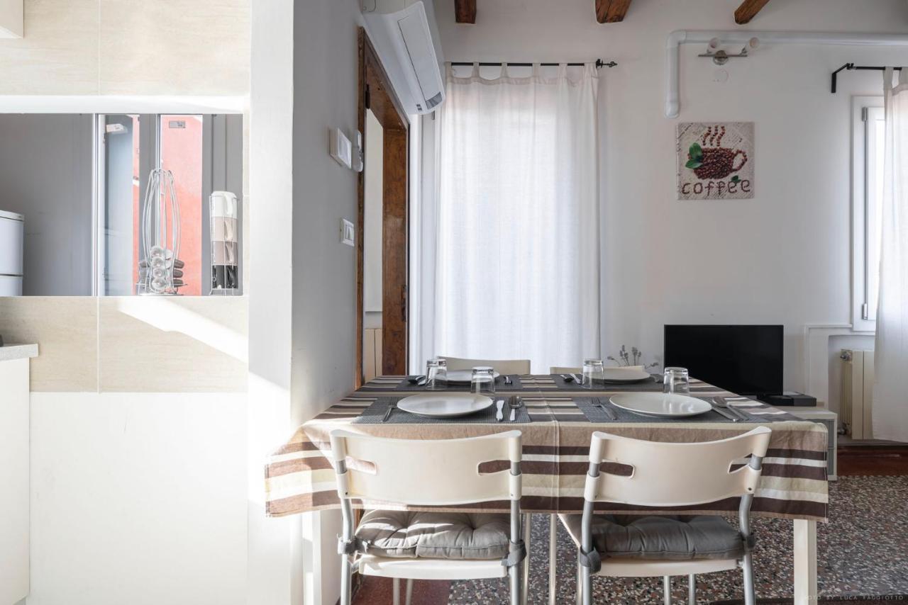 Ca' Giorgia Balcony House Apartment เวนิส ภายนอก รูปภาพ