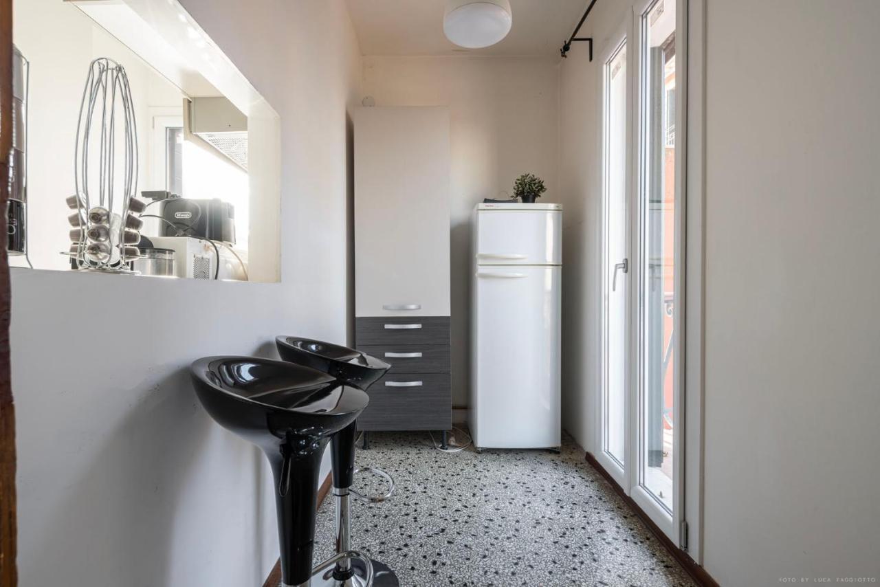 Ca' Giorgia Balcony House Apartment เวนิส ภายนอก รูปภาพ