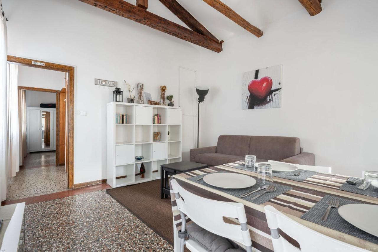 Ca' Giorgia Balcony House Apartment เวนิส ภายนอก รูปภาพ